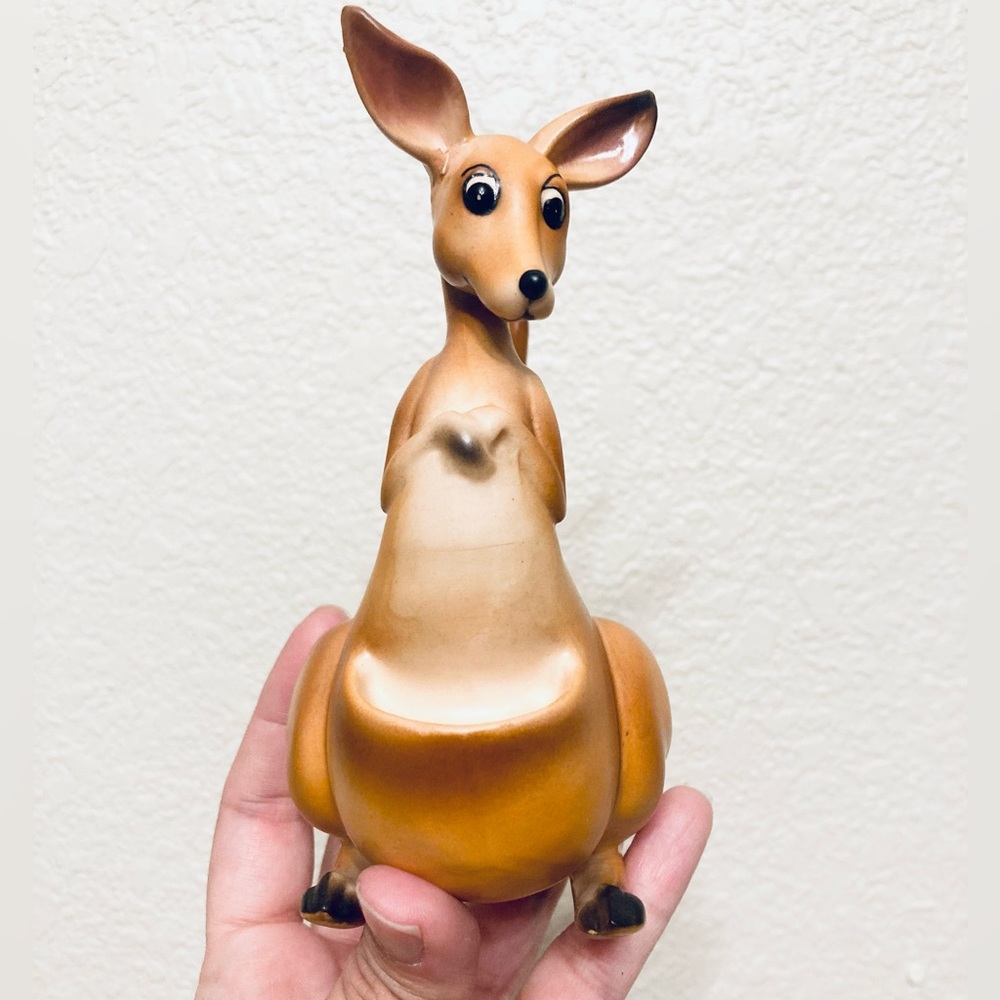 Vintage Josef Originals Momma Marsupial Kangaroo Rocking Figurine No Joey